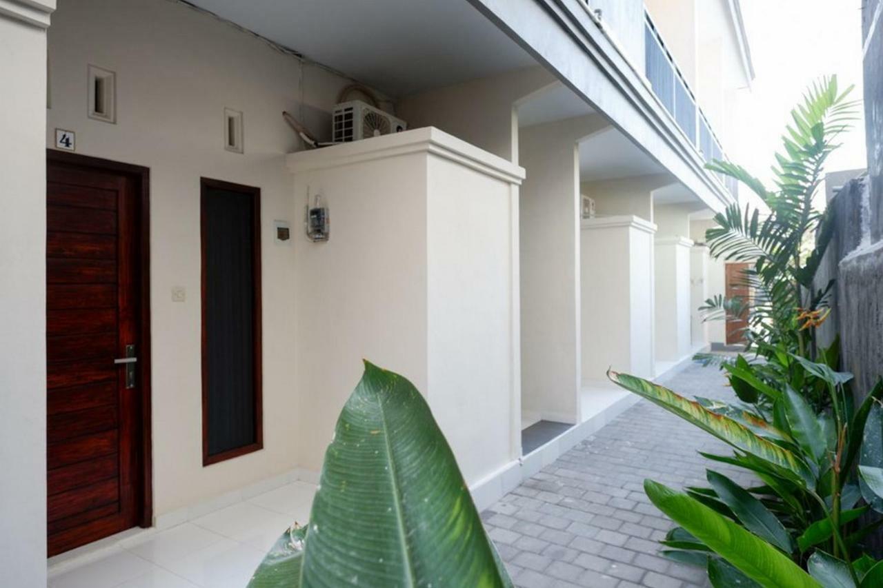 Reddoorz Near Mertasari Beach Денпасар Екстериор снимка