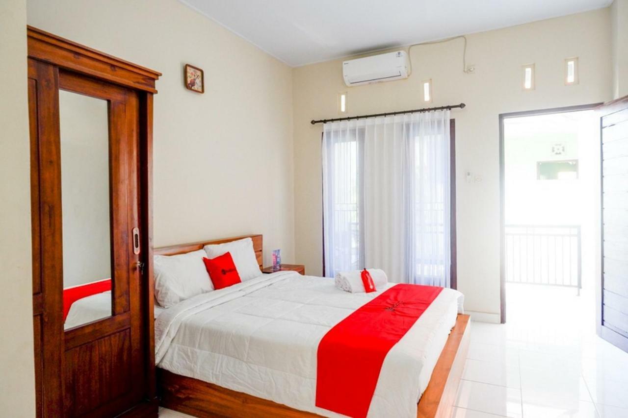 Reddoorz Near Mertasari Beach Денпасар Екстериор снимка